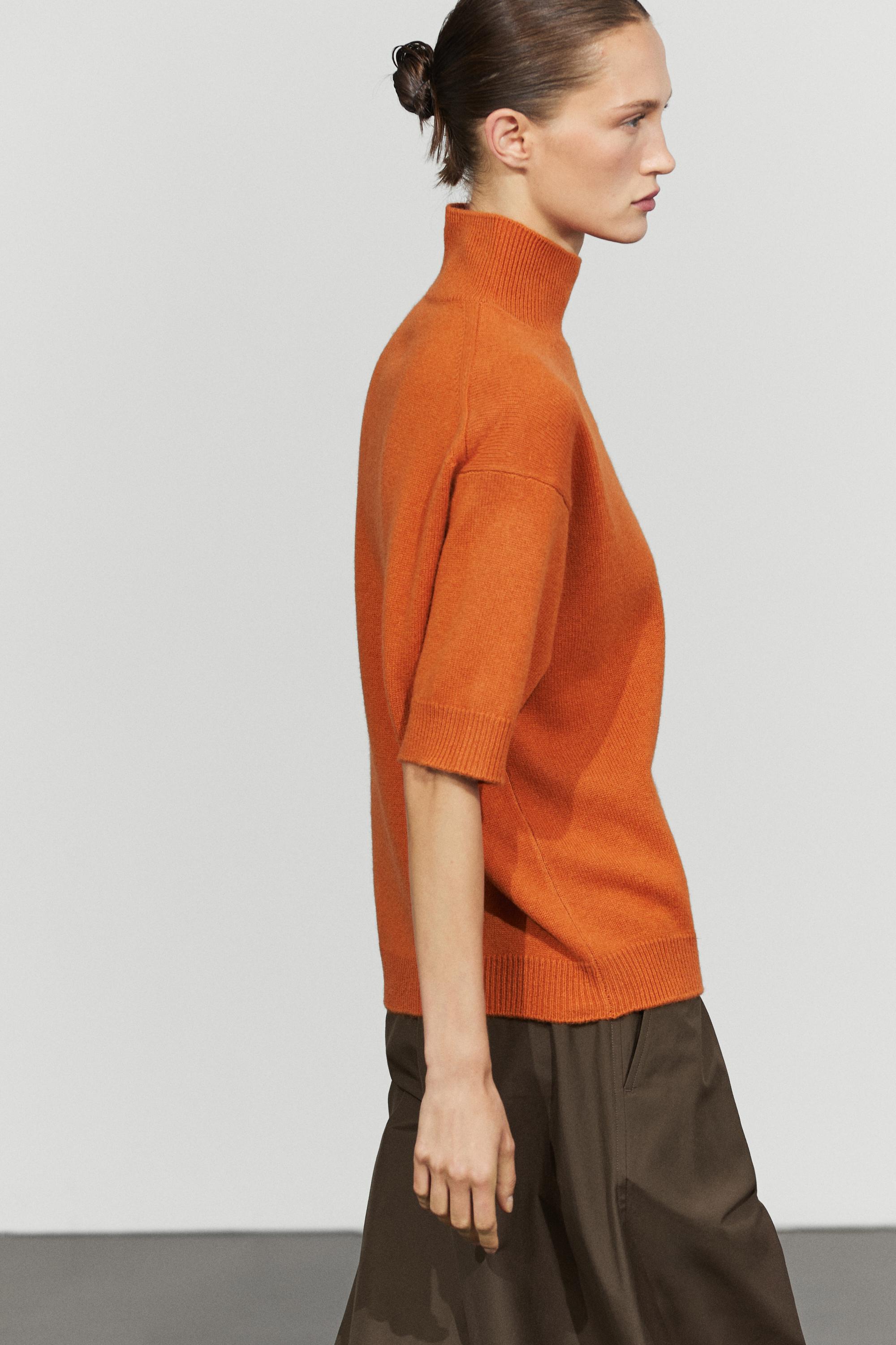 Oversize short sleeve knit sweater